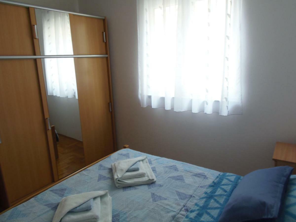 Apartment Dora Pula Zewnętrze zdjęcie